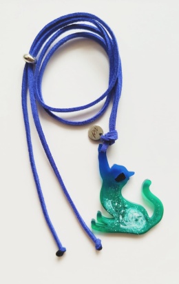 Kamykbijoux.pl – wisior, SUP, surf, naszyjnik Kamyk Bijoux, wisior Kamyk Bijoux, zawieszka z żywicy epoksydowej handmade