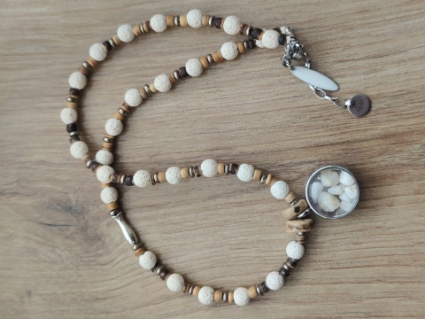 Kamykbijoux.pl – naszyjnik Kamyk Bijoux,wisiorek z żywicy epoksydowej, naszyjnik handmade, naszyjnik ze stali chirurgicznej