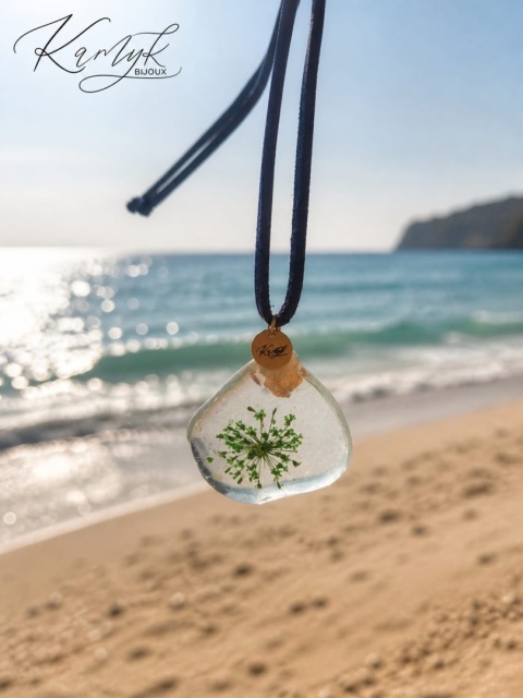 Kamykbijoux.pl –  naszyjnik Minecraft, naszyjnik Kamyk Bijoux, naszyjnik z żywicy epoksydowej handmade, sea glass